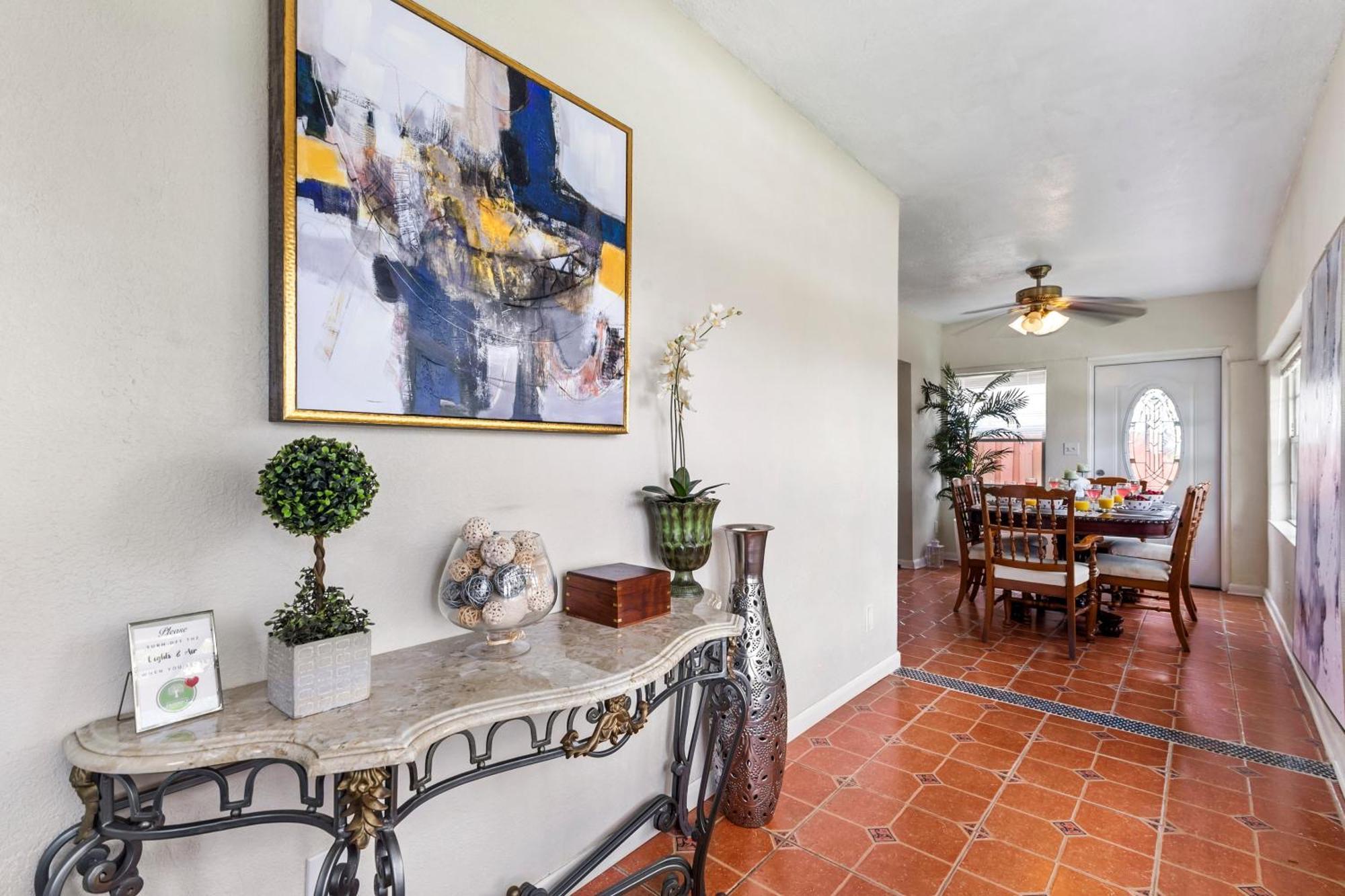 Chic Downtown Vacation Home And Guest Home West Palm Beach Exterior photo